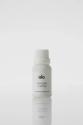 Aceite esencial energizante y refrescante (menta piperita)