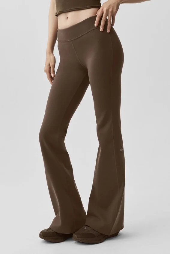 Airbrush Legging de talle bajo y corte acampanado con efecto aerógrafo - Espresso
