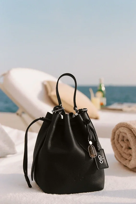 Alo Mini Balance - Cuero negro