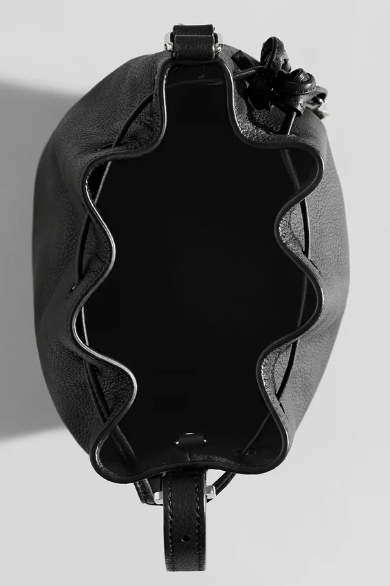 Alo Mini Balance - Cuero negro