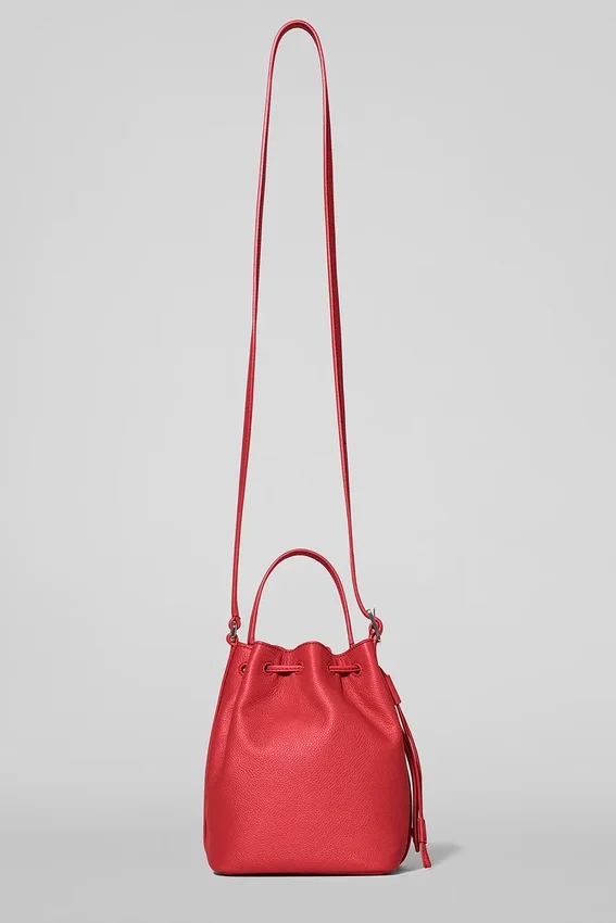 Alo Mini Balance - Cuero rojo brillante