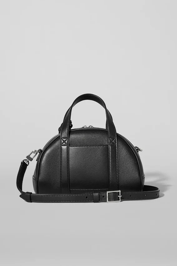 Alo Mini Odyssey - Cuero negro