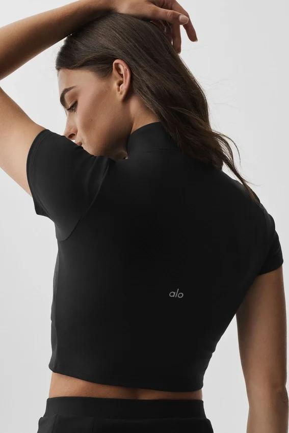 Alo Softsculpt de pantalón corto con cremallera completa - Negro