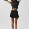 Alo Softsculpt de pantalón corto con cremallera completa - Negro
