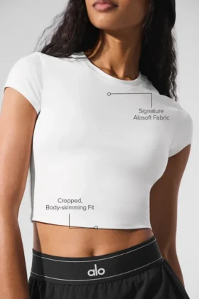 Alosoft Crop Finesse de manga corta – Blanco