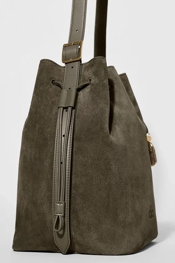 Bolso tipo cubeta Alo Balance - Gamuza color olivo