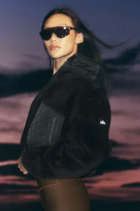 Bomber con ribetes de sherpa - Negro