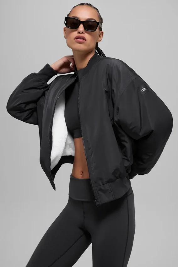 Bomber Urbanite de piel sintética - Negro/Marfil