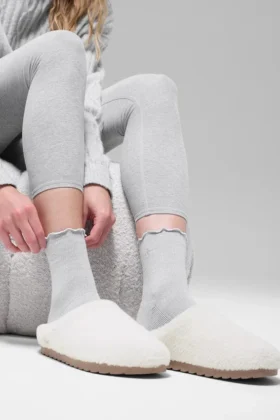 Calcetines de mujer con borde ondulado – Gris jaspeado deportivo