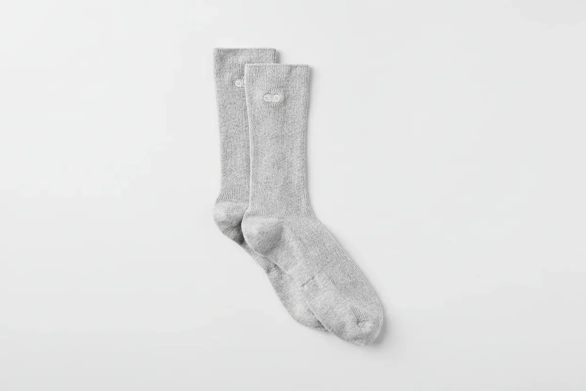 Calcetines unisex de caña media discretos - Gris jaspeado deportivo