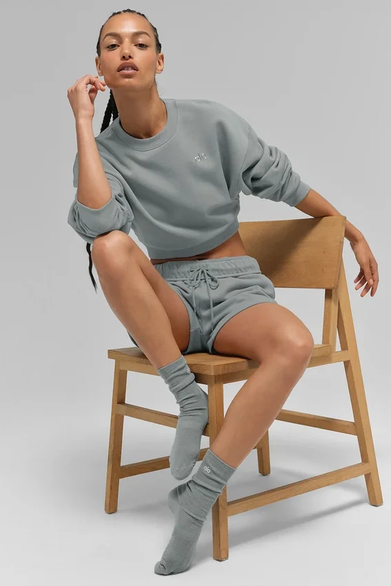 Calcetines unisex de caña media y diseño discreto - Gris lunar