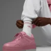 Calcetines unisex de talle medio estilo retro - Blanco/rosa silvestre