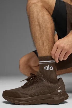 Calcetines unisex de talle medio estilo retro – Espresso/Blanco