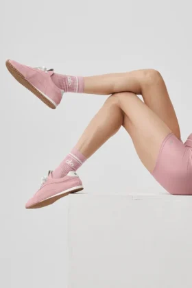 Calcetines unisex de talle medio estilo retro – Rosa vintage/Blanco