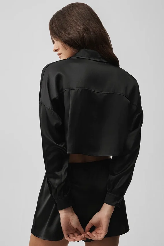 Camisa corta de seda luminosa con botones y manga larga - Negro