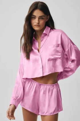 Camisa corta de seda luminosa con botones y manga larga - Rosa Candy Heart