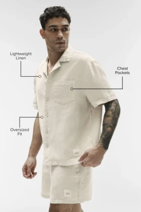 Camisa de manga corta con botones de Linen Days – Color hueso