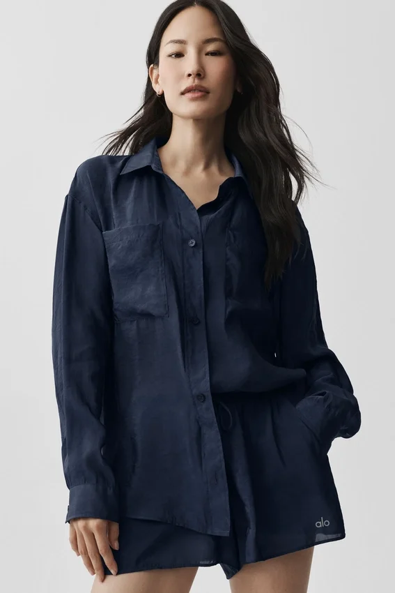 Camisa de manga larga con botones «Golden Hour», semitransparente - Azul marino
