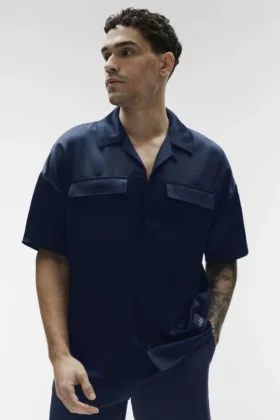 Camisa de satén Horizon de manga corta con botones - Azul marino