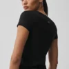 Camiseta Alosoft Finesse – Negro