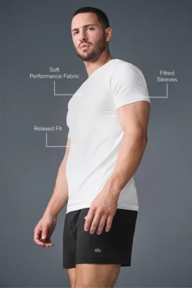Camiseta de cuello redondo y manga corta Conquer Reform – Blanco