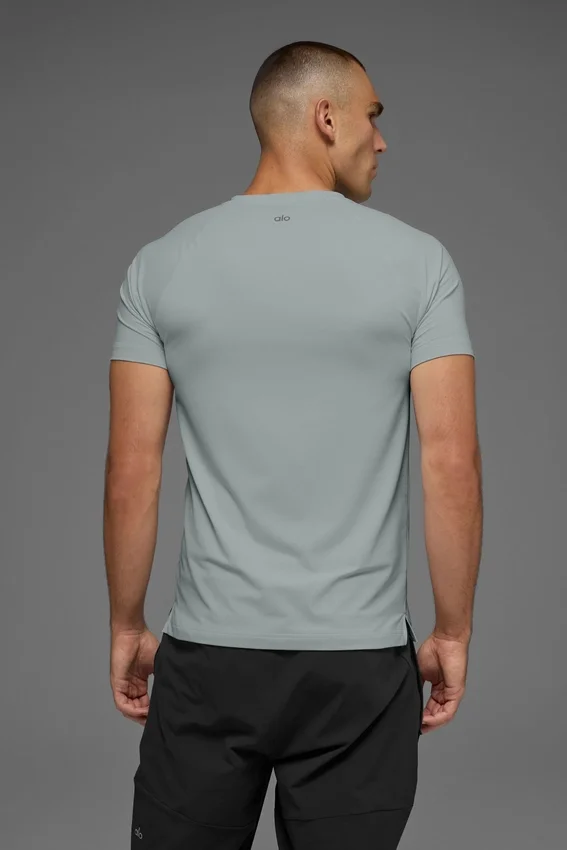 Camiseta de cuello redondo y manga corta Idol - Gris lunar