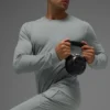 Camiseta de cuello redondo y manga larga Conquer Reform - Gris lunar