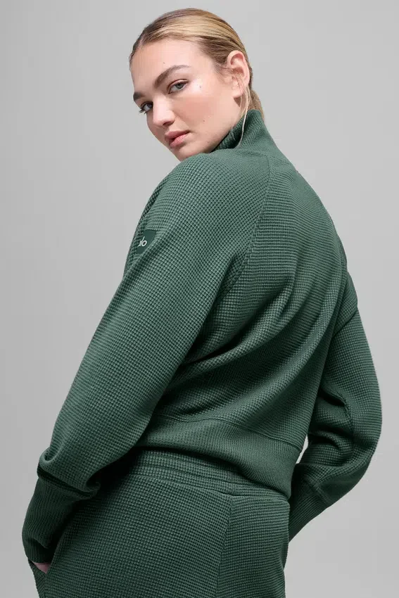 Camiseta de manga larga con cuello alto «Waffle Weekend Escape» - Verde trébol