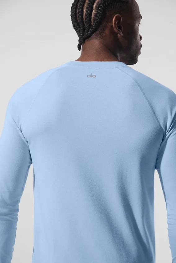 Camiseta de manga larga con cuello redondo Alo Vapor - Azul concha