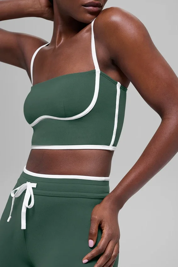 Camiseta de tirantes con sostén integrado Airbrush Streamlined - Verde trébol/Blanco