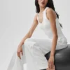 Camiseta de tirantes con sostén integrado Alo Softsculpt No Nonsense - Blanco
