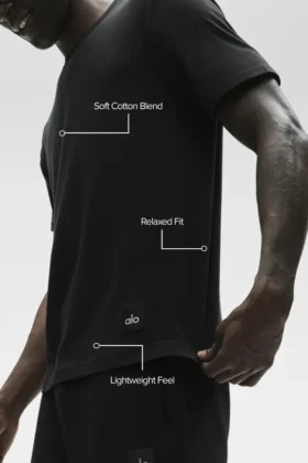 Camiseta Essential de manga corta para la calle – Negro