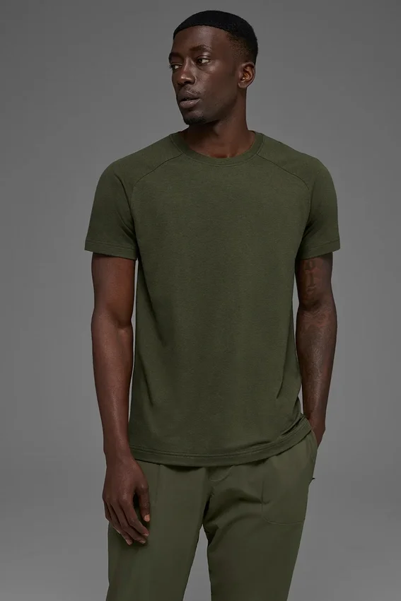 Camiseta Raglan de Triumph - Verde oliva
