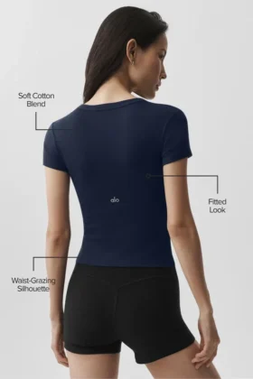 Camiseta Timeless – Azul marino