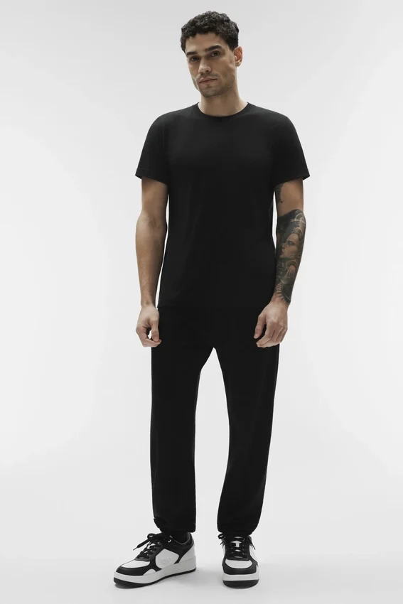 Camiseta Triumph - Negro