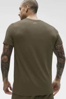 Camiseta Triumph – Olive Tree