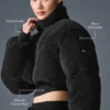 Chaqueta acolchada tipo corsé Main Act de Sherpa - Negro