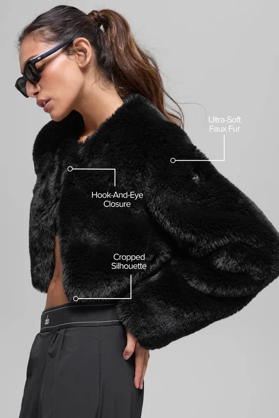 Chaqueta corta chic de piel sintética - Negro