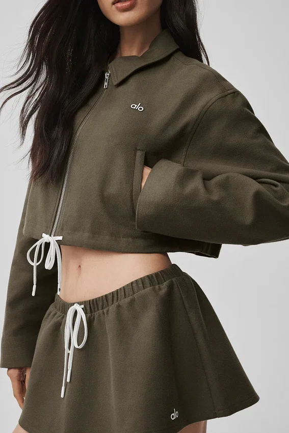 Chaqueta corta con cremallera completa «Fan Favorite» - Olive Tree