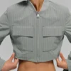 Chaqueta corta con cremallera completa Main Character a rayas finas - Gris lunar/Blanco