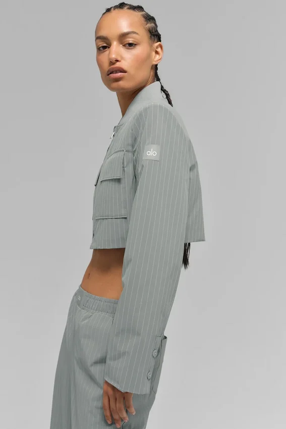 Chaqueta corta con cremallera completa Main Character a rayas finas - Gris lunar/Blanco