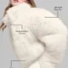 Chaqueta corta de piel sintética opulenta - Marfil
