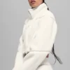 Chaqueta corta de sherpa con corte lateral - Marfil