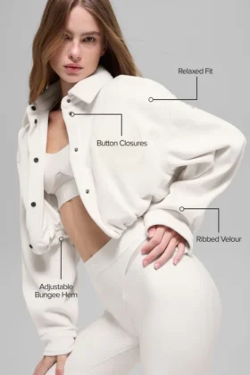 Chaqueta corta Mountain Side de terciopelo acanalado – Marfil