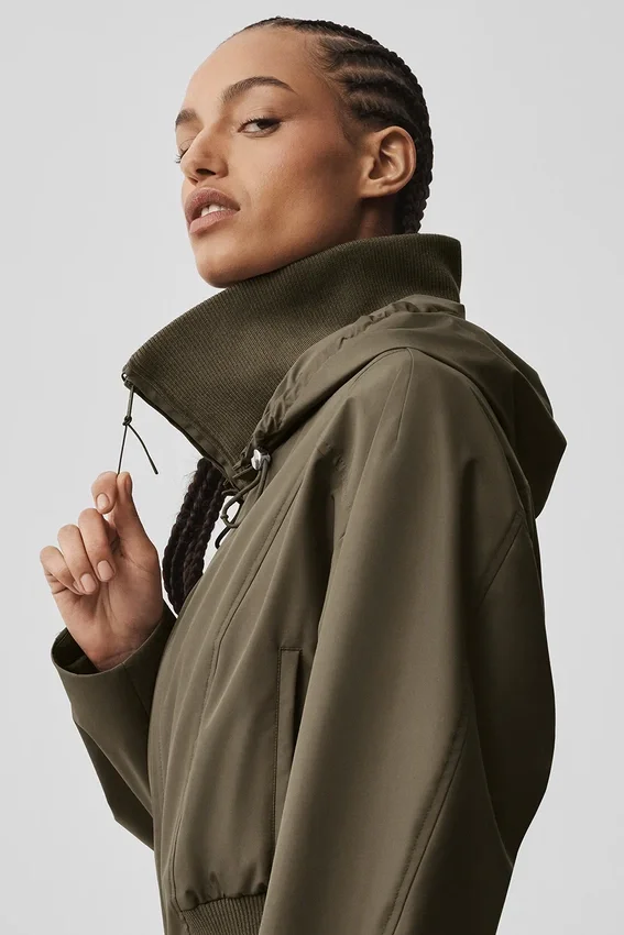Chaqueta First Draft - Olive Tree