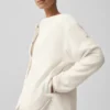 Chaqueta Take Note de forro polar - Marfil