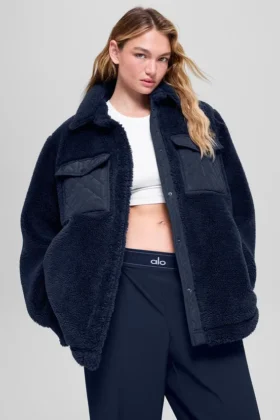 Chaqueta tipo shacket Sherpa Edge - Azul marino