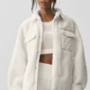 Chaqueta tipo shacket Sherpa Edge - Marfil