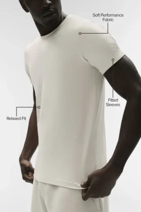 Conquer Reform de cuello redondo y manga corta – Bone
