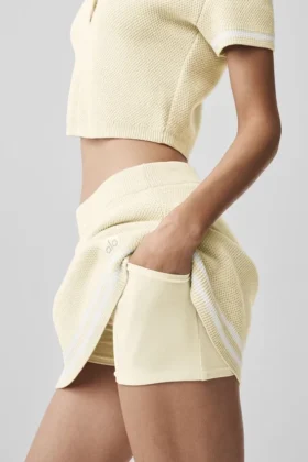 Falda de punto estilo jersé Tennis Club – Color avena/Blanco